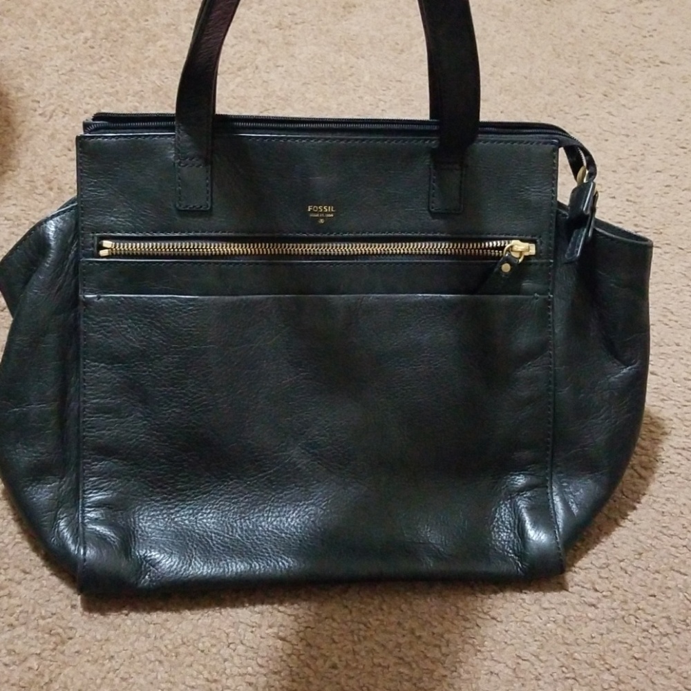 Gorgeous Fossil Shoulder Bag
